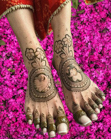 Floral Pair Mehndi Designs For Foot:Best Arabian Mehendi Design For  beginners|MehndiArtistica - YouTube